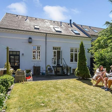 Sweethome Guesthouse Έσμπιεργκ Εξωτερικό φωτογραφία