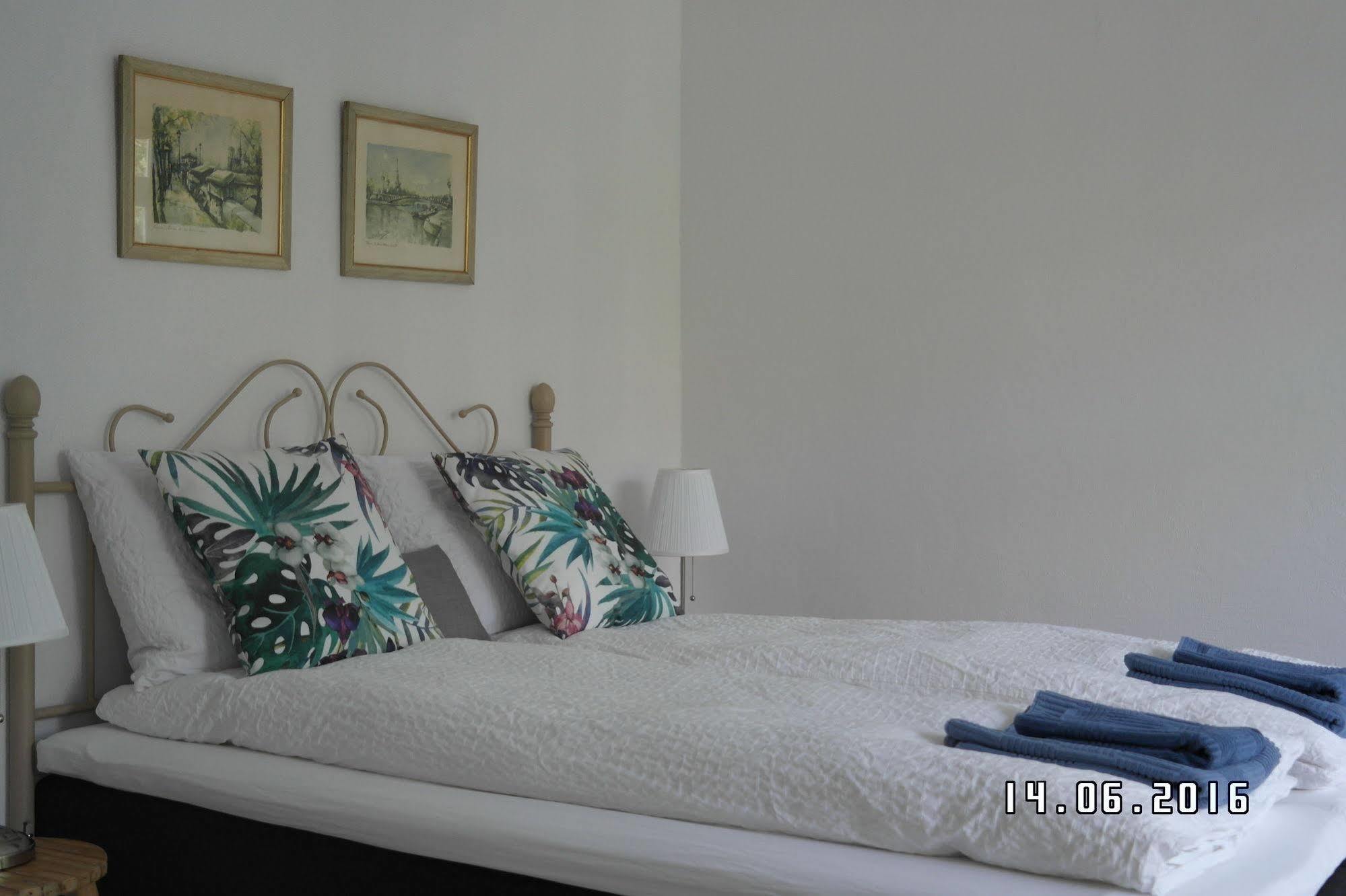Sweethome Guesthouse Έσμπιεργκ Εξωτερικό φωτογραφία